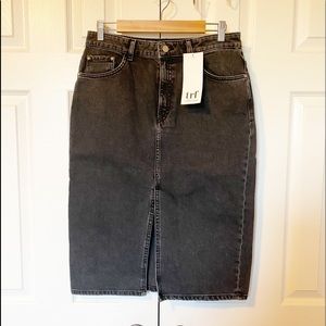 ZARA High Waist Midi Denim Skirt- NWT Size Large